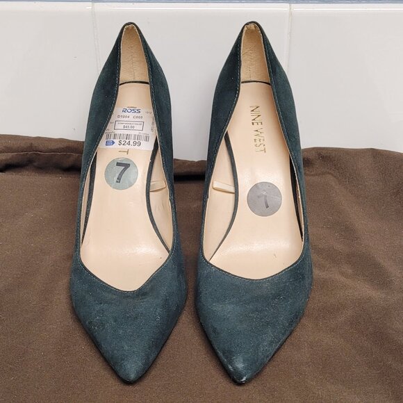 Nine West heels - Picture 1 of 7